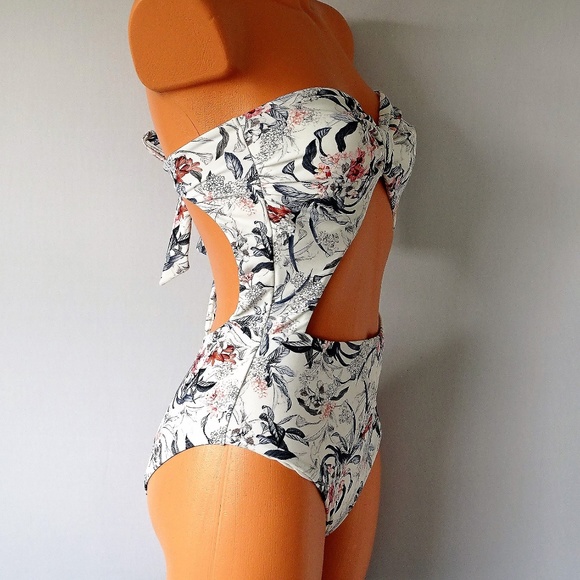 Rachel Roy One Piece Floral Cut Out Swimsuit NWT - Picture 2 of 4